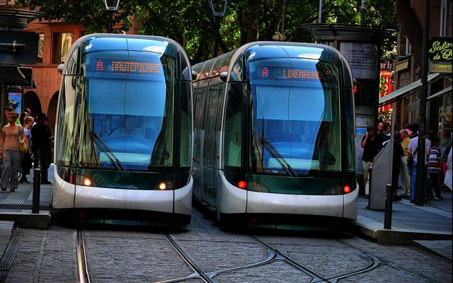Tramvaie de peste 1 milion de euro pe străzile Timişoarei Tramvaie de peste 1 milion de euro pe străzile Timişoarei