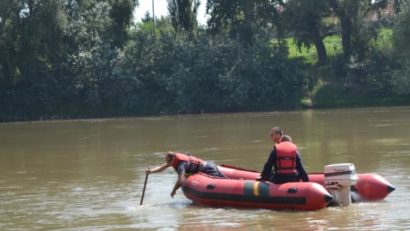 O femeie de 38 de ani s-a înecat în râul Timiș, în apropiere de Bazoșu Vechi