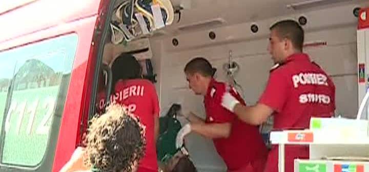 Copilă bătută şi băgată în spital