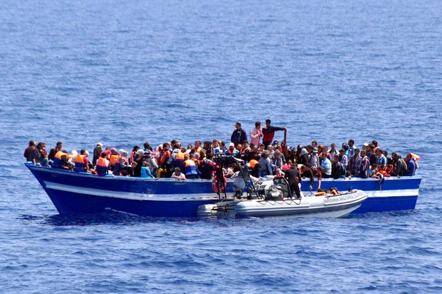 Sute de imigranţi morţi în largul Libiei, dupa răsturnarea a două ambarcaţiuni Sute de imigranţi morţi în largul Libiei, dupa răsturnarea a două ambarcaţiuni