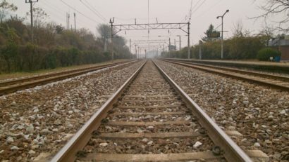 Modernizarea liniei de cale ferată Bucureşti Nord – Craiova primeşte acordul de mediu