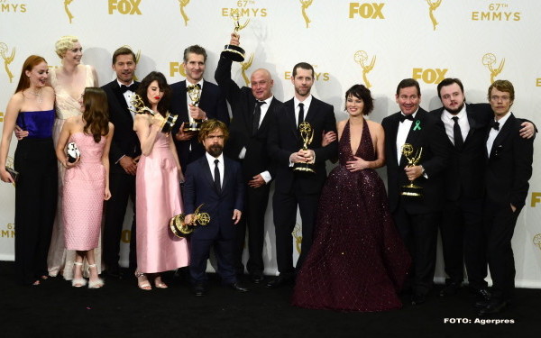 [VIDEO] Premiile Emmy 2015. „Game of Thrones”, cel mai bun serial dramatic