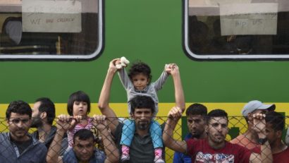 Turcia critică UE pentru preluarea unui număr mic de refugiați