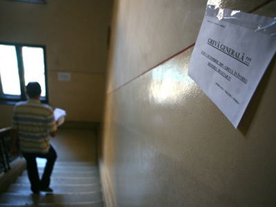 Funcţionarii ameninţă cu grevă generală pe termen nelimitat Funcţionarii ameninţă cu grevă generală pe termen nelimitat