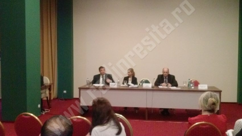 Primarii – la instrucţie pe Valea Cernei Primarii – la instrucţie pe Valea Cernei