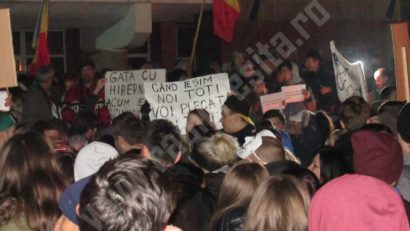 RETROSPECTIVĂ 2015: Efectul #Colectiv – România are din noiembrie Guvern tehnocrat
