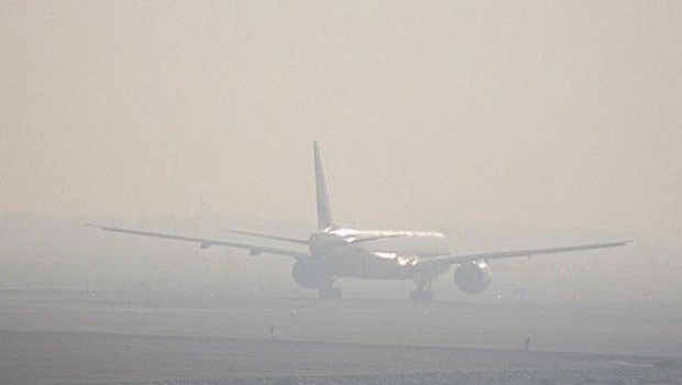 Trafic aerian perturbat din cauza ceţii! Curse anulate sau redirecţionate de pe aeroportul din Timişoara Trafic aerian perturbat din cauza ceţii! Curse anulate sau redirecţionate de pe aeroportul din Timişoara