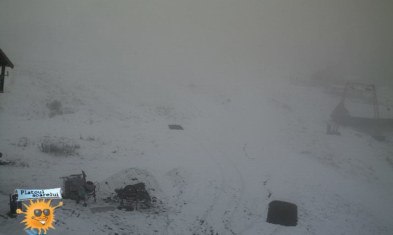 Ninge pe Platoul Soarelui Ninge pe Platoul Soarelui