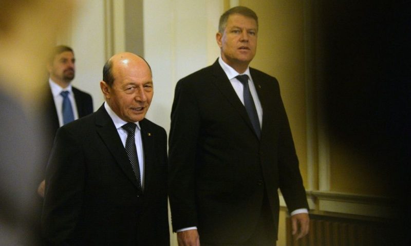 Reacţii politice după demisia premierului Victor Ponta Reacţii politice după demisia premierului Victor Ponta
