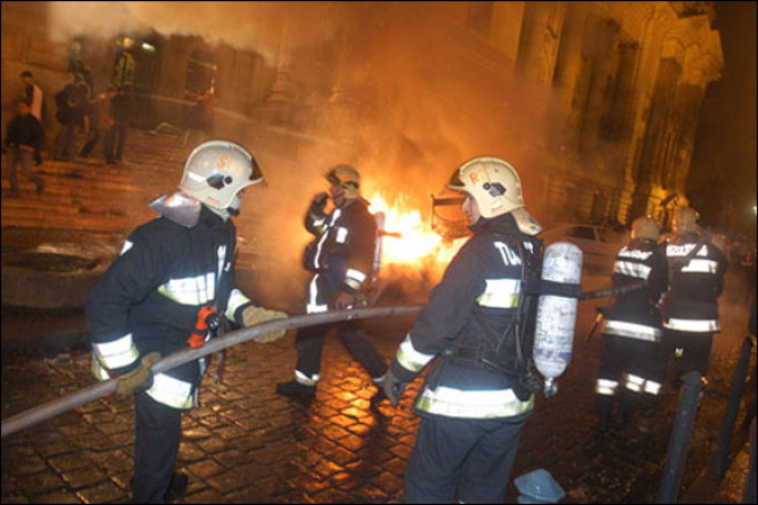 Zi plină de evenimente pentru echipajele de pompieri din Hunedoara! Zi plină de evenimente pentru echipajele de pompieri din Hunedoara!