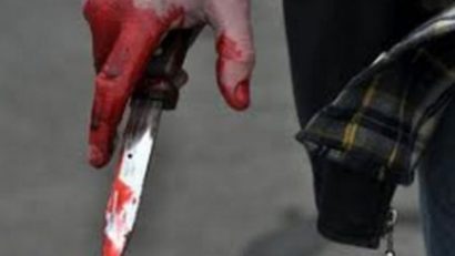 A încercat să-și protejeze soția însă l-a costat viața
