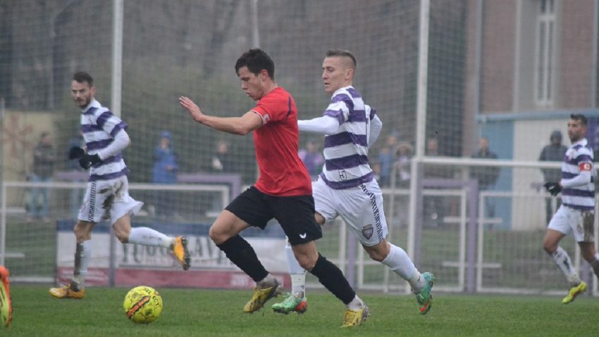 ASU Poli a terminat turul Ligii a treia de fotbal pe primul loc. Rezultatele etapei a 15-a ASU Poli a terminat turul Ligii a treia de fotbal pe primul loc. Rezultatele etapei a 15-a