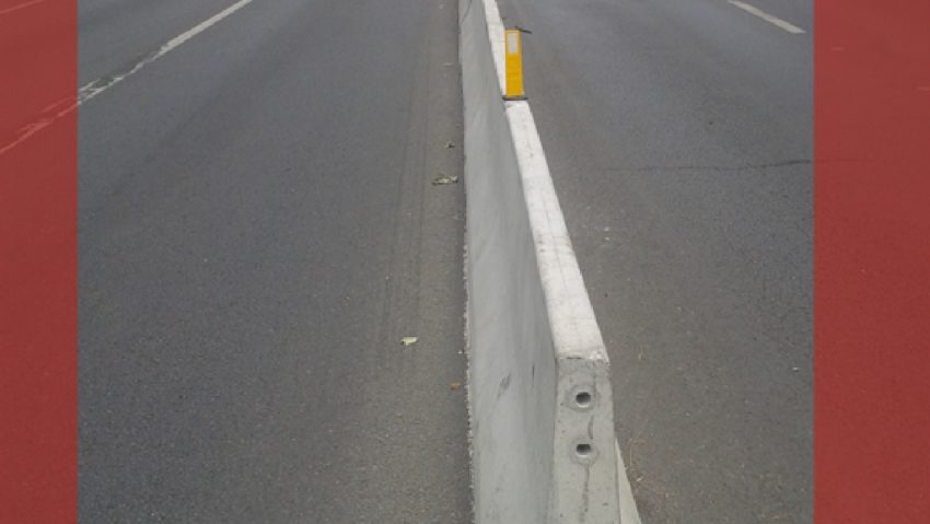 Parapeţi New Jersey pe străzile din Reşiţa Parapeţi New Jersey pe străzile din Reşiţa