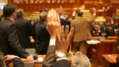 Camera Deputaţilor a respins moţiunea simplă ‘PSD dăunează grav sănătăţii’