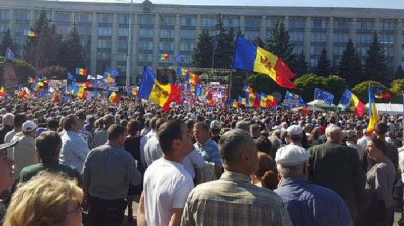 Proteste de amploare la Chişinău Proteste de amploare la Chişinău