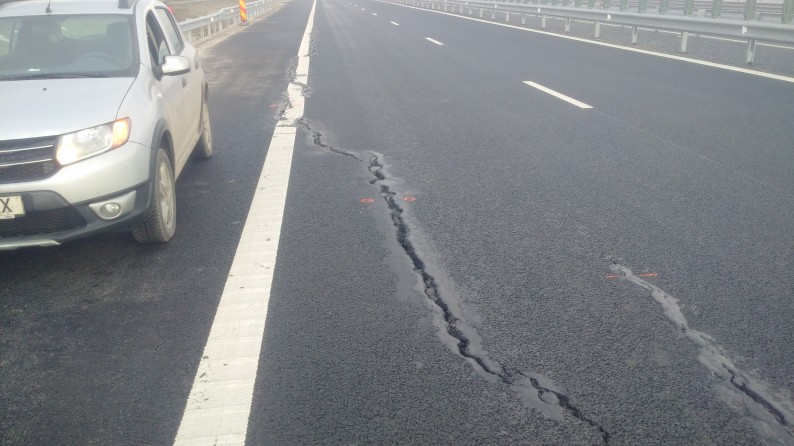 CNADNR a reziliat contractul pentru autostrada surpată Cunţa-Sălişte CNADNR a reziliat contractul pentru autostrada surpată Cunţa-Sălişte