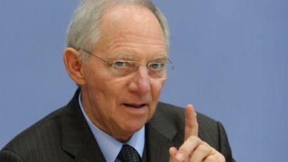 Ministrul german al finanţelor propune o taxă europeană pe fiecare litru de benzină