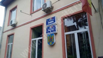 La Moldova Nouă există şi funcţionari publici care nu se pot trezi dimineaţa