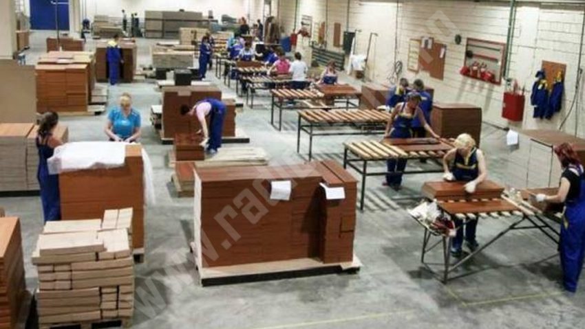 Fabrică de mobilă în comuna Curtea! Investiţia va fi realizată de o firmă italiană Fabrică de mobilă în comuna Curtea! Investiţia va fi realizată de o firmă italiană