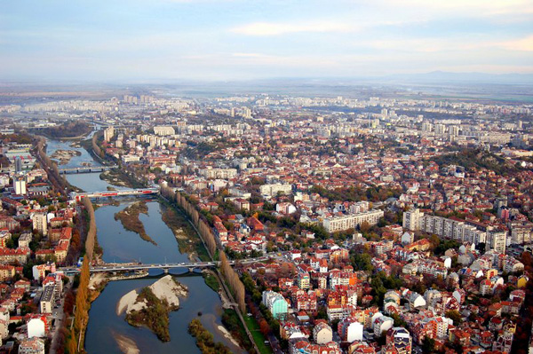 Autogara din Plovdiv, închisă din cauza unui bagaj suspect Autogara din Plovdiv, închisă din cauza unui bagaj suspect