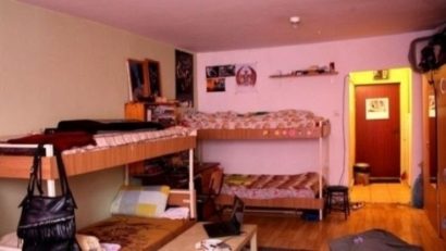 Studentă găsită moartă într-o cameră de cămin