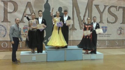 [ AUDIO-FOTO]Eleganţă, graţie, frumos la dans sportiv, Cupa Mystic Reşiţa 2016