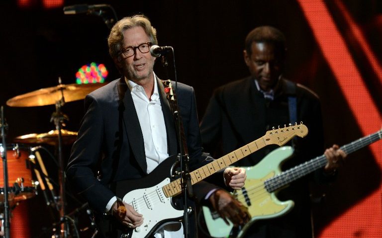 Eric Clapton: „Sunt bolnav, nu mai pot cânta” Eric Clapton: „Sunt bolnav, nu mai pot cânta”