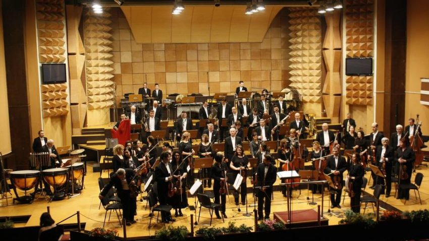 Copiii sub 7 ani, interzişi la concertele Filarmonicii Banatul. Nu mai este permis nici fotografiatul Copiii sub 7 ani, interzişi la concertele Filarmonicii Banatul. Nu mai este permis nici fotografiatul