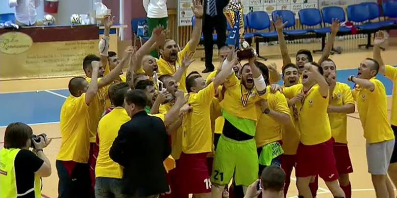 Informatica Timișoara a fost foarte aproape de a câștiga titlul național la fotbal în sală Informatica Timișoara a fost foarte aproape de a câștiga titlul național la fotbal în sală