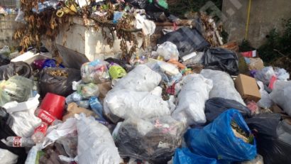 [AUDIO] Gestionarea necontrolată a deşeurilor din Caraş-Severin, sancţionată de comisarii Gărzii de Mediu judeţeni