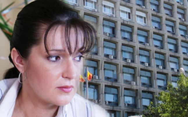 Irina Radu propune mai multe schimbări prin care vrea ca TVR-ul să revină în topul posturilor din ţară Irina Radu propune mai multe schimbări prin care vrea ca TVR-ul să revină în topul posturilor din ţară