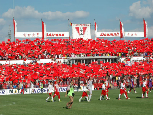 UTA Bătrâna Doamnă și-a mărit șansele de promovare în Liga I de fotbal UTA Bătrâna Doamnă și-a mărit șansele de promovare în Liga I de fotbal