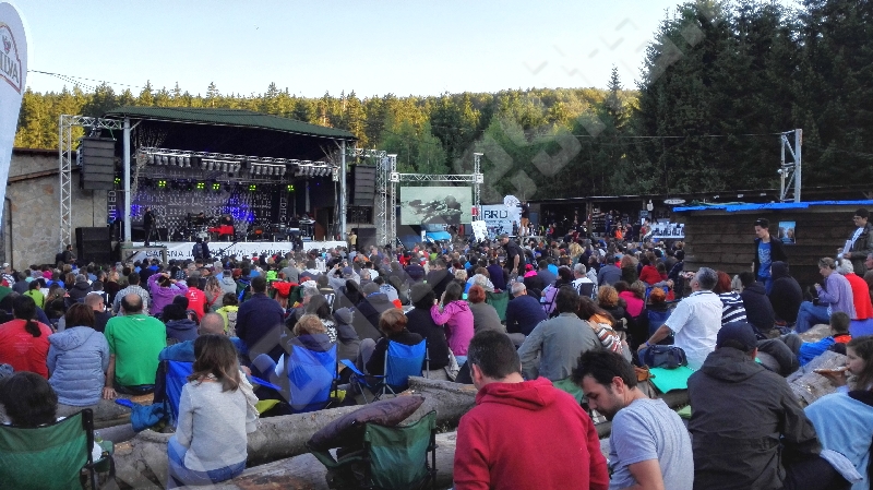 Festivalul Internaţional de Jazz de la Gărâna „merge” mai departe aşa cum a făcut-o din 1997 până-n prezent Festivalul Internaţional de Jazz de la Gărâna „merge” mai departe aşa cum a făcut-o din 1997 până-n prezent