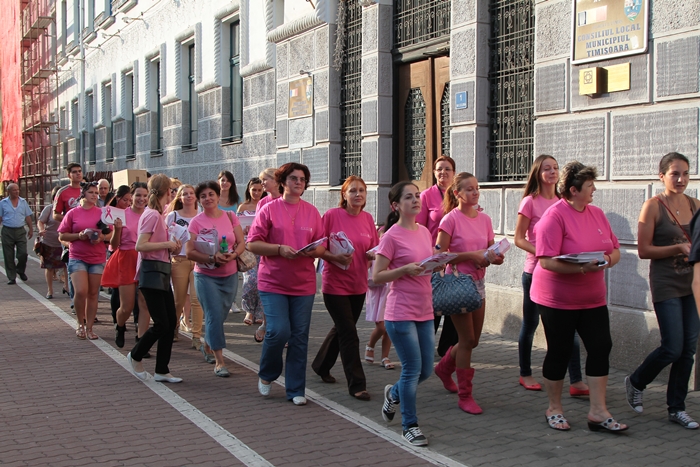 Împreună putem învinge cancerul. Participă la MARȘUL ROZ de la Reșița Împreună putem învinge cancerul. Participă la MARȘUL ROZ de la Reșița