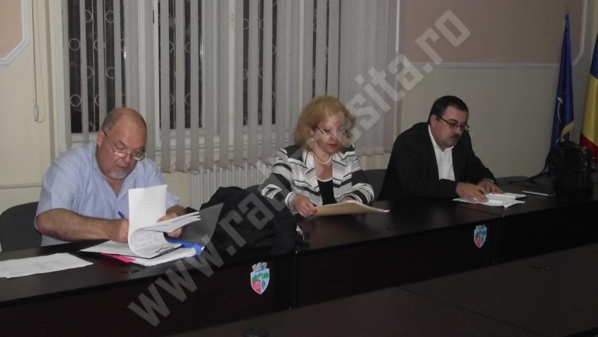 Prefectul și problemele cetățenilor de pe Valea Cernei! Prefectul și problemele cetățenilor de pe Valea Cernei!