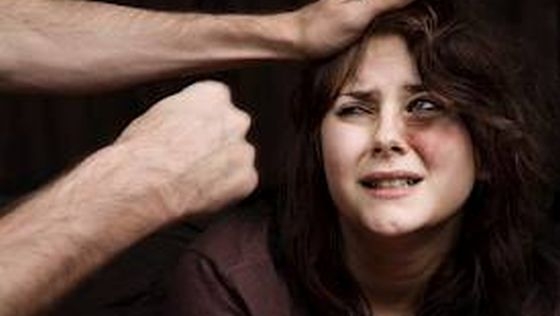 Guvernul introduce Ordinul de Protecţie Provizorie pentru violenţa domestică Guvernul introduce Ordinul de Protecţie Provizorie pentru violenţa domestică