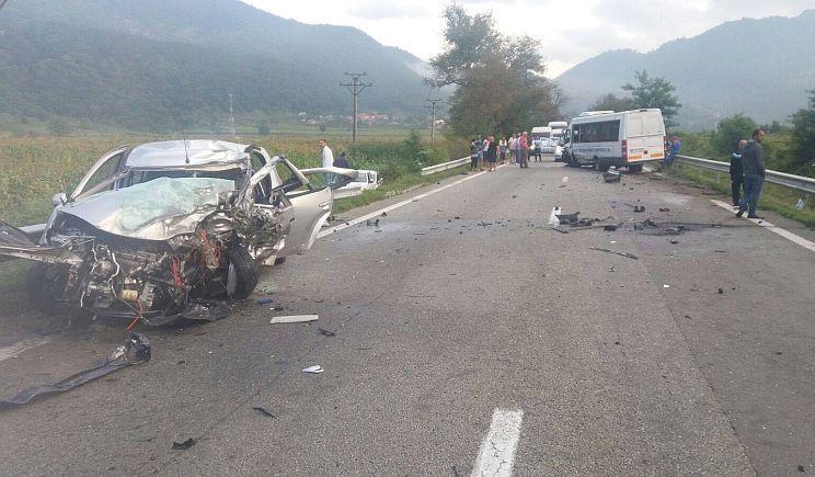 Accident mortal pe DN7! Trafic blocat la Robești Accident mortal pe DN7! Trafic blocat la Robești