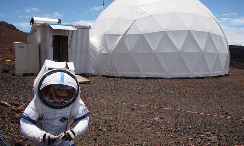 Un an pe Marte, simulat cu succes în Hawaii Un an pe Marte, simulat cu succes în Hawaii