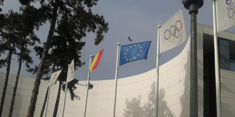 Percheziţii la firma care a furnizat echipamentul sportivilor de la JO. Descindere şi la COSR! Percheziţii la firma care a furnizat echipamentul sportivilor de la JO. Descindere şi la COSR!