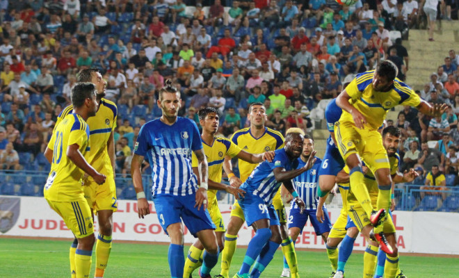 Pandurii şi Viitorul îşi joacă ultima şansă în Liga Europa! Pandurii şi Viitorul îşi joacă ultima şansă în Liga Europa!