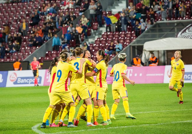România va juca acasă meciul decisiv al barajului cu Portugalia pentru EURO 2017 România va juca acasă meciul decisiv al barajului cu Portugalia pentru EURO 2017