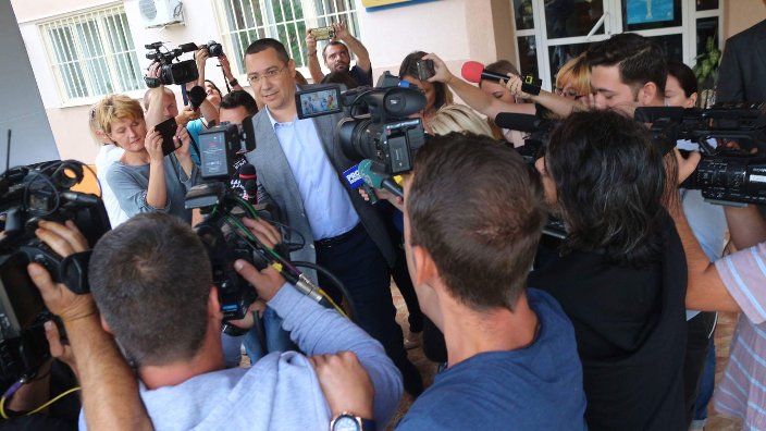 Fostul premier Victor Ponta, pus sub control judiciar Fostul premier Victor Ponta, pus sub control judiciar