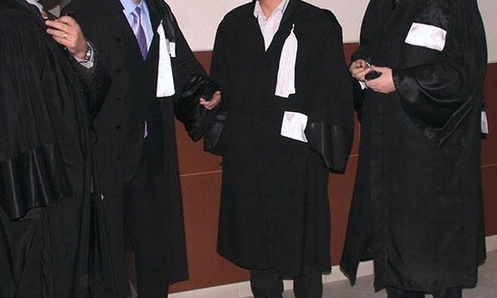 Războiul robelor în Caraş-Severin: Un avocat a fost condamnat la închisoare pentru hărţuirea unui procuror Războiul robelor în Caraş-Severin: Un avocat a fost condamnat la închisoare pentru hărţuirea unui procuror