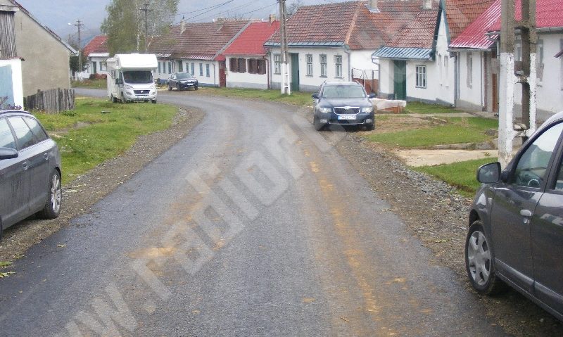 [FOTO-AUDIO] Toamna se numără realizările la Gărâna: Primarul Ioan Buda e pus pe fapte