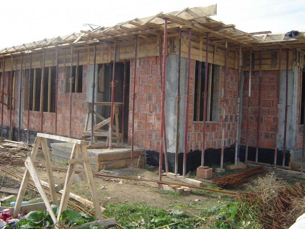 Consiliul Judeţean Arad investeşte în educaţia copiilor. Va fi construită o şcoală şi o grădiniţă Consiliul Judeţean Arad investeşte în educaţia copiilor. Va fi construită o şcoală şi o grădiniţă