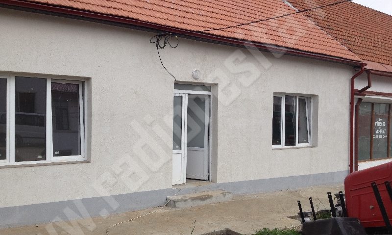 Primăria Brebu Nou se ţine de cuvânt şi aduce serviciile medicale mai aproape de oamenii munţilor Primăria Brebu Nou se ţine de cuvânt şi aduce serviciile medicale mai aproape de oamenii munţilor