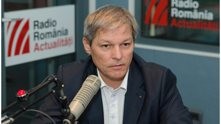 Dacian Cioloș: „Nu este cazul să existe un intermediar între radioul public şi cetăţean” Dacian Cioloș: „Nu este cazul să existe un intermediar între radioul public şi cetăţean”