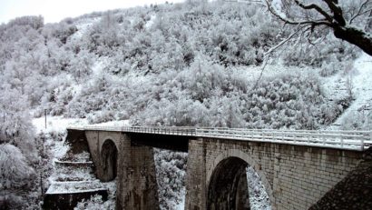 Fără trenuri pe Oravița–Anina, cea mai veche cale ferată pe traseu montan din România
