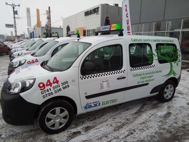 Taximetre electrice, testate pe străzile Aradului Taximetre electrice, testate pe străzile Aradului