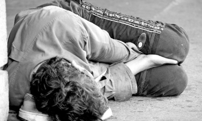 Un timişorean dispărut de acasă a fost găsit printre oamenii străzii Un timişorean dispărut de acasă a fost găsit printre oamenii străzii